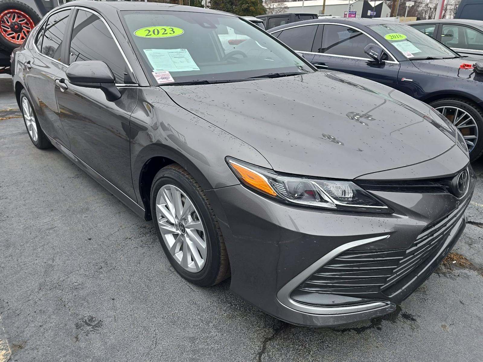 2023 Toyota Camry LE FWD