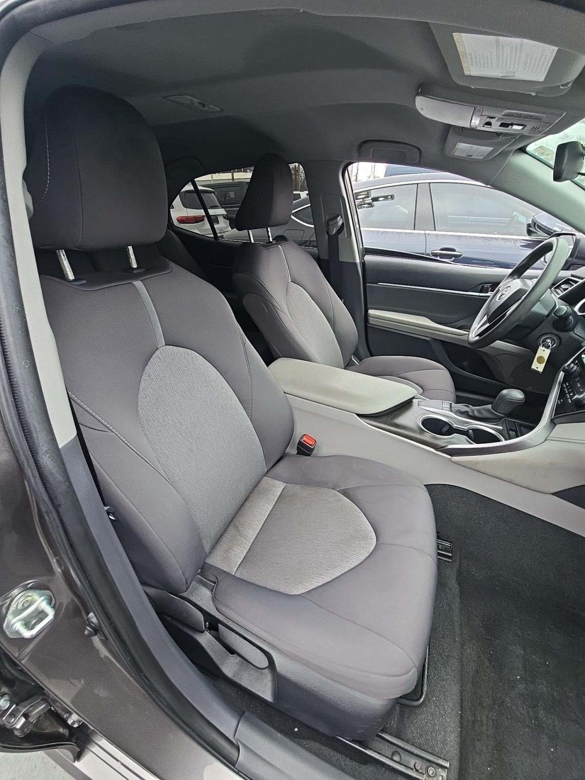 2023 Toyota Camry LE FWD