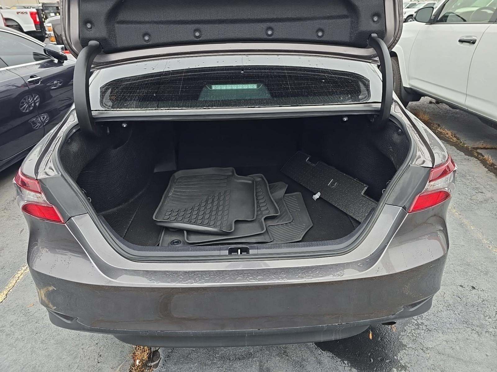 2023 Toyota Camry LE FWD