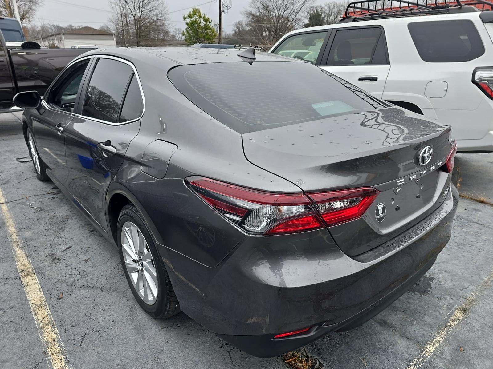 2023 Toyota Camry LE FWD