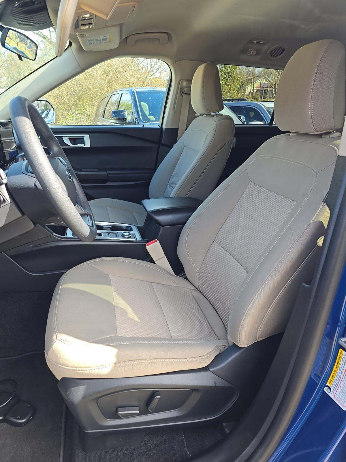 2022 Ford Explorer Base AWD