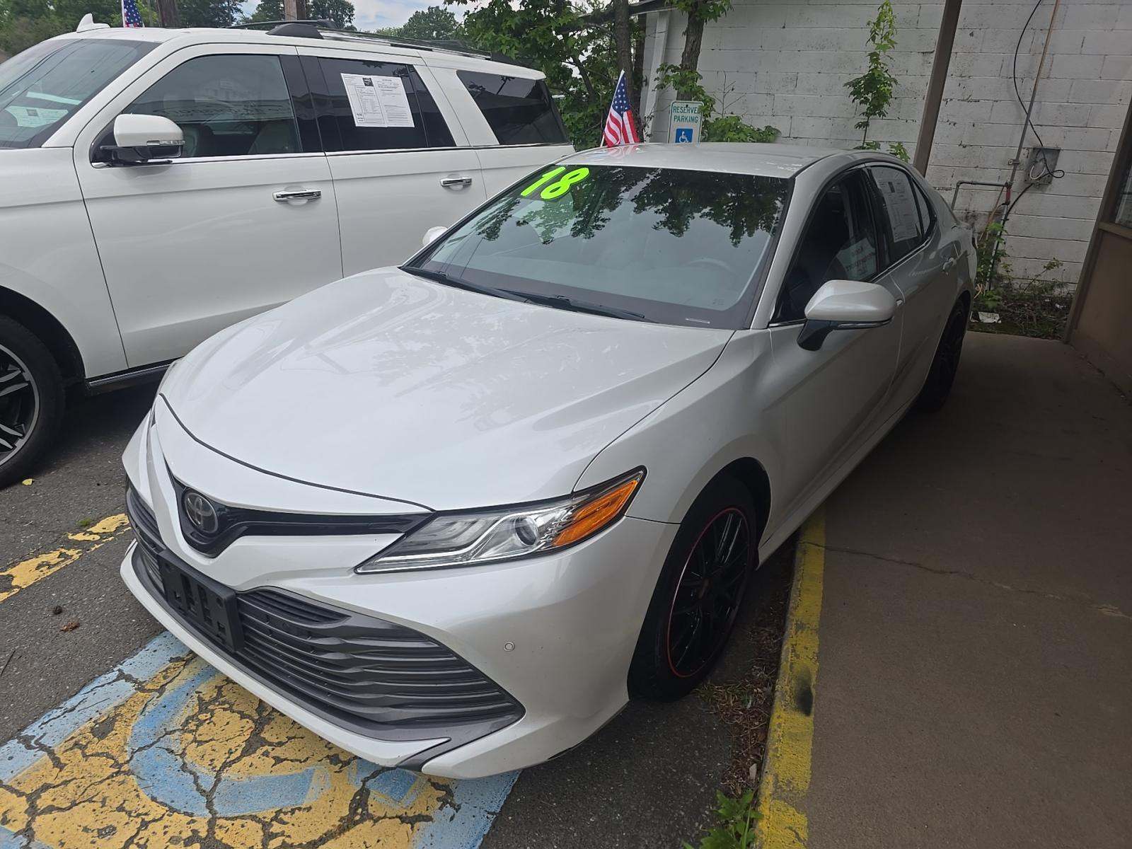 2018 Toyota Camry XLE FWD