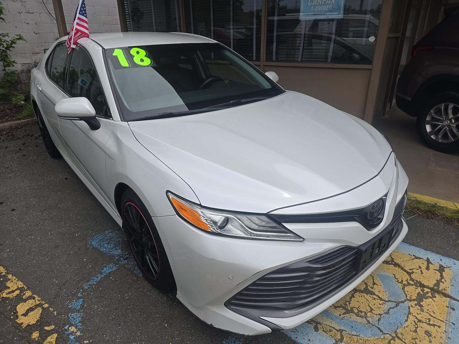 2018 Toyota Camry XLE FWD