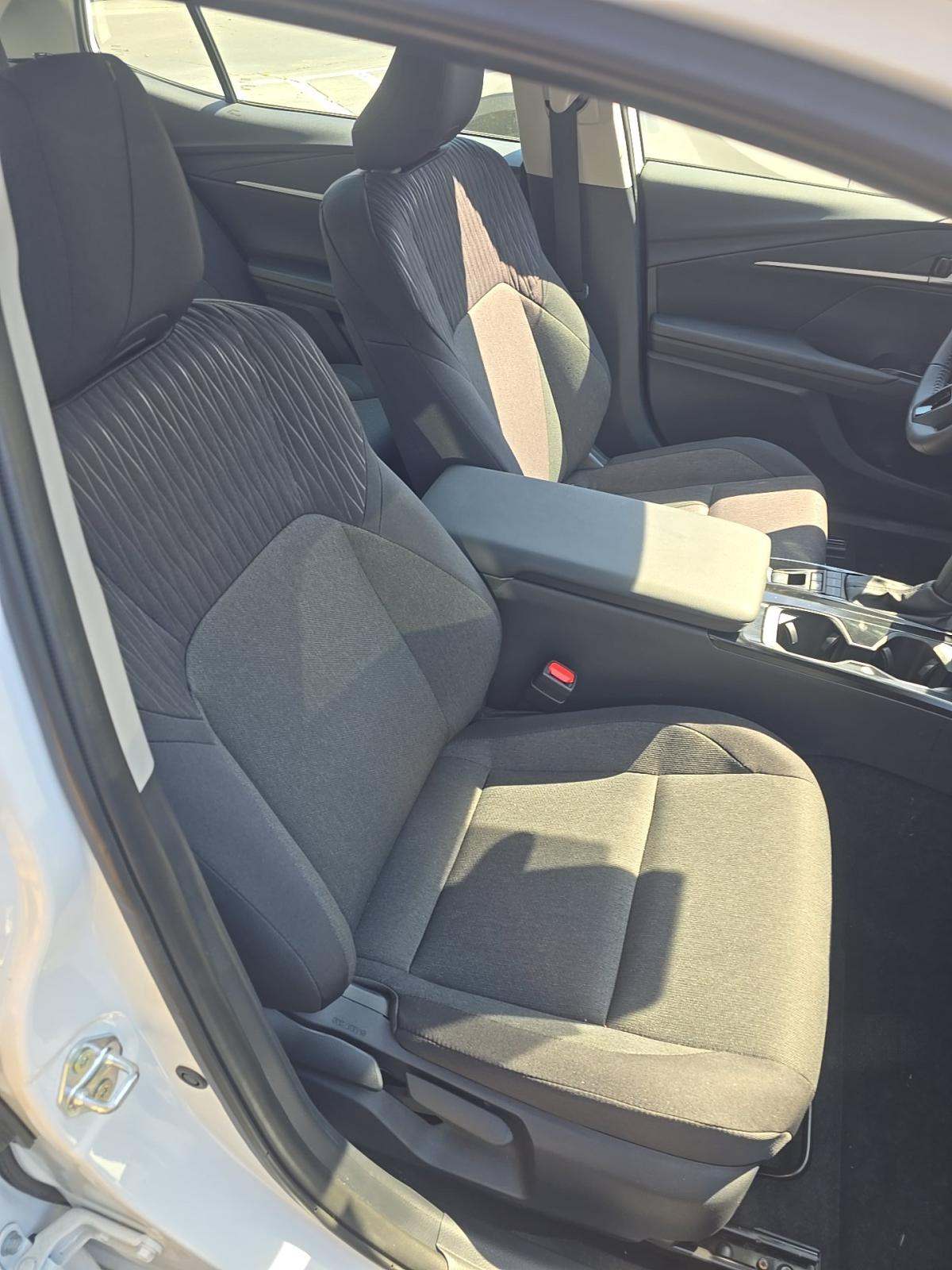 2025 Toyota Camry LE FWD