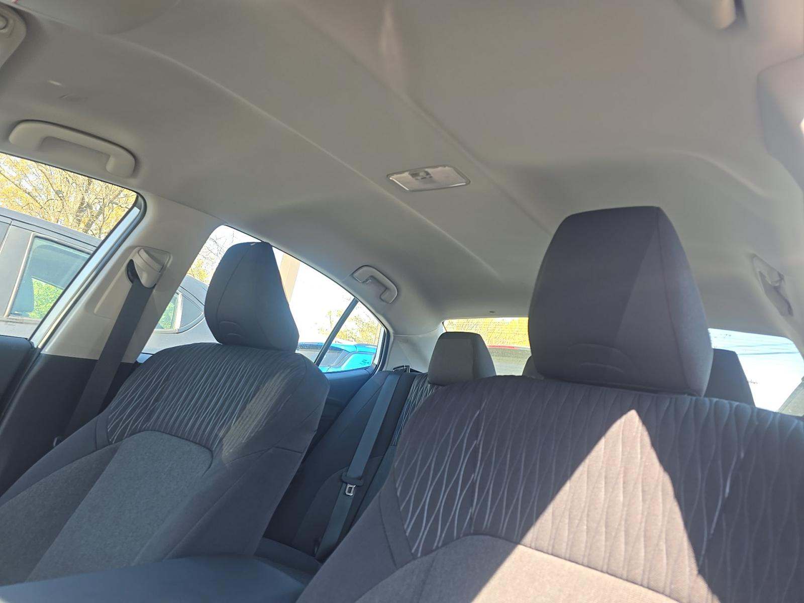 2025 Toyota Camry LE FWD