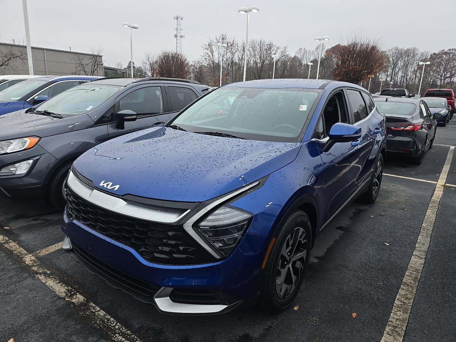 2024 Kia Sportage EX FWD