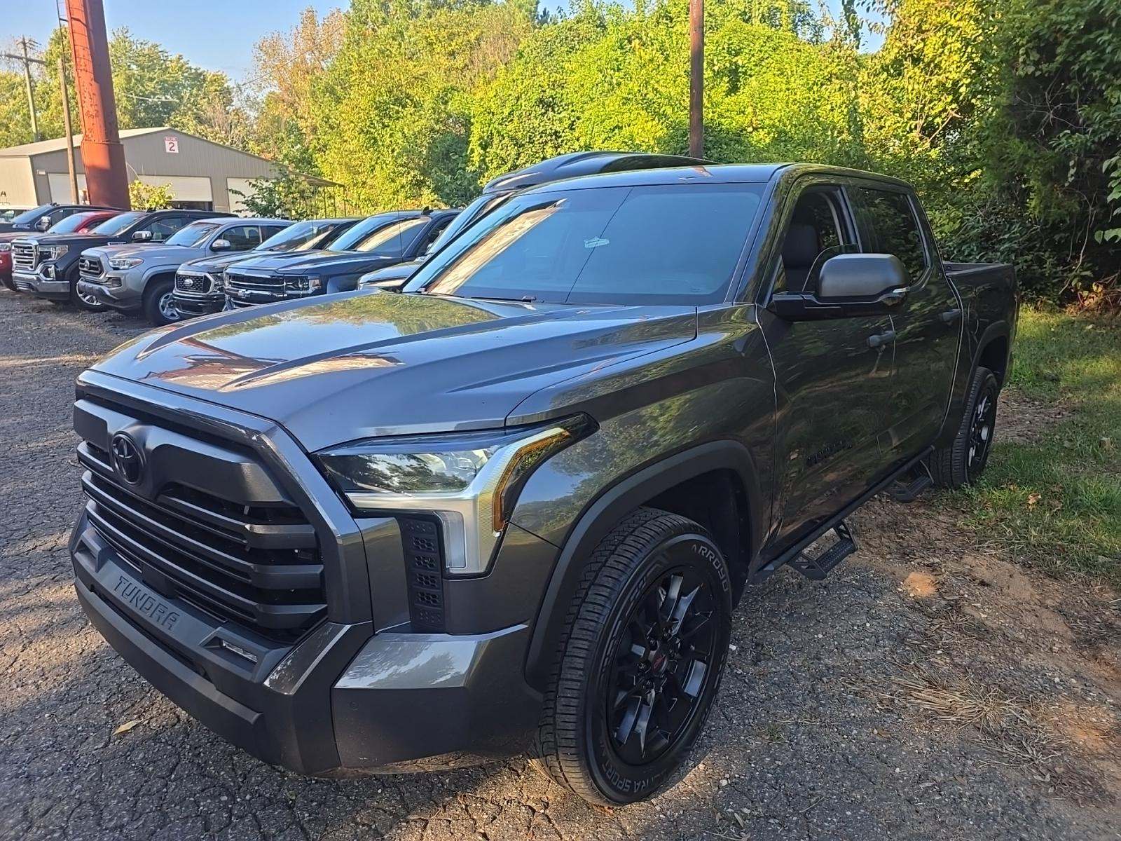 2023 Toyota Tundra SR5 RWD