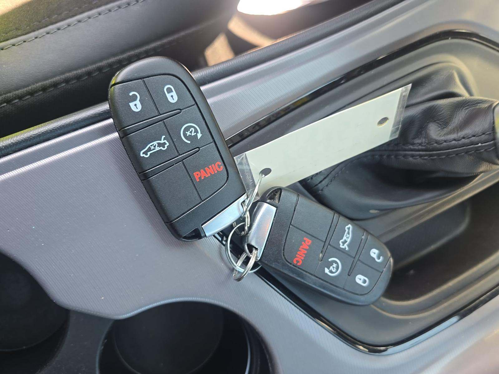 DODGE CHALLENGER - 8