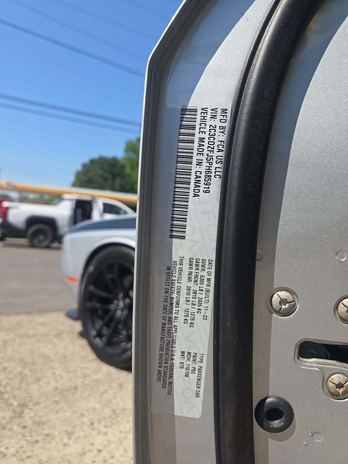 DODGE CHALLENGER - 5