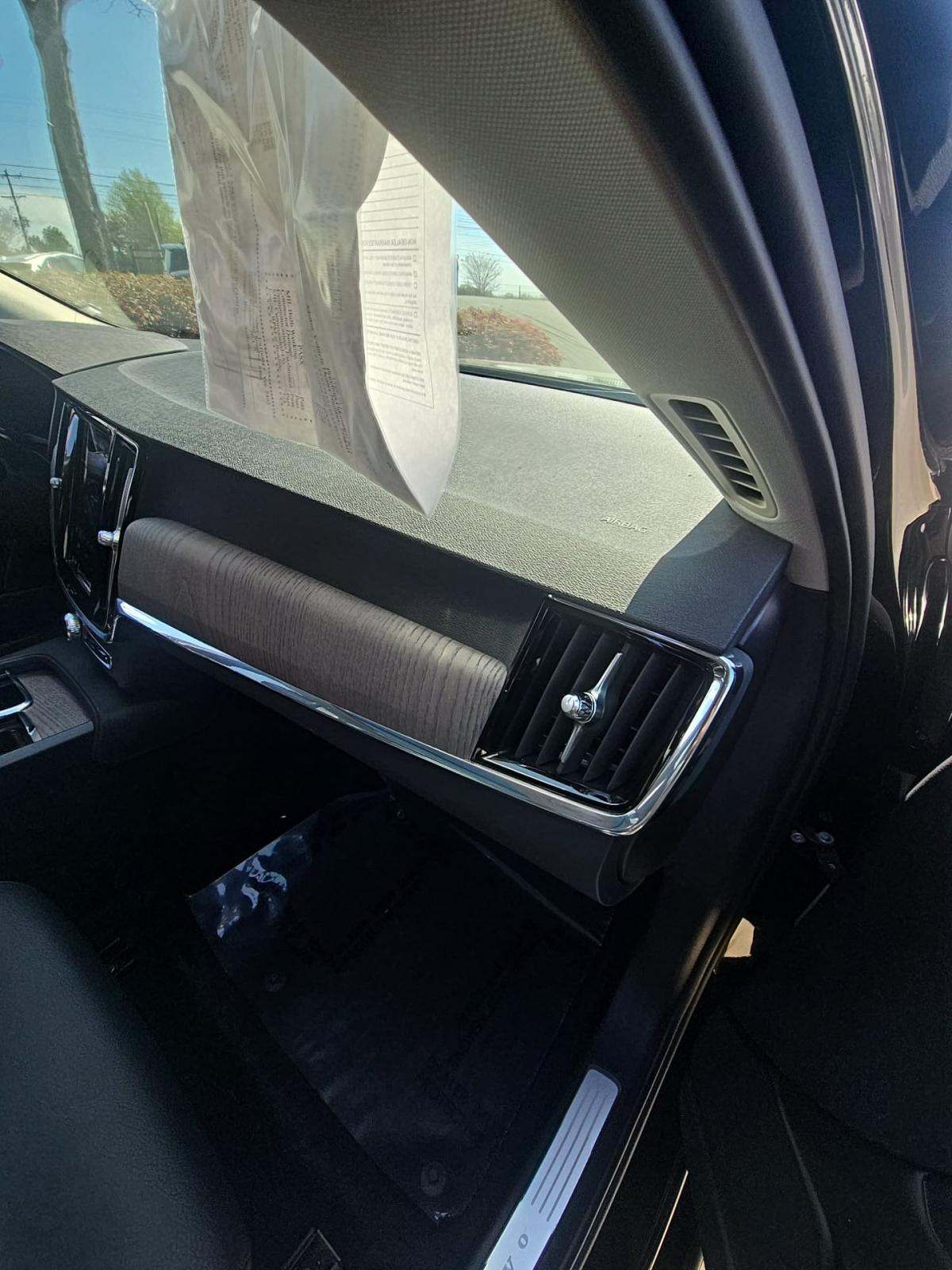 2023 Volvo S90 B6 Plus AWD