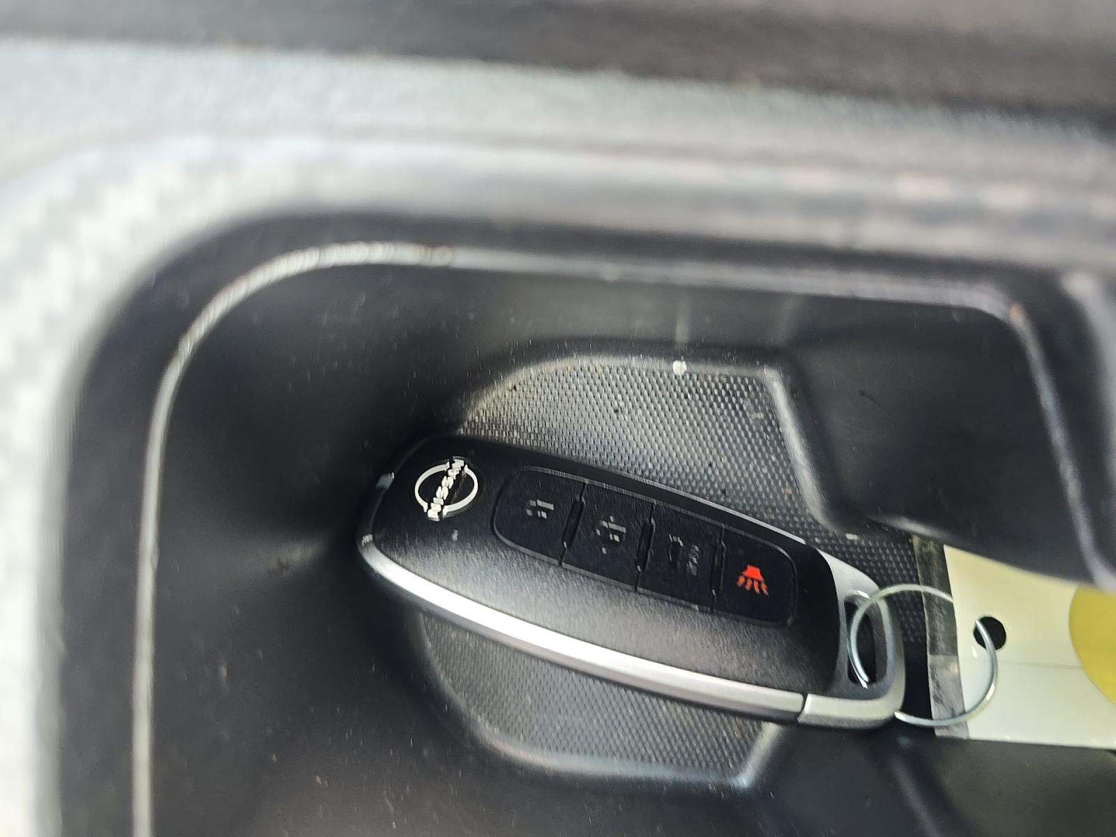NISSAN SENTRA - 8