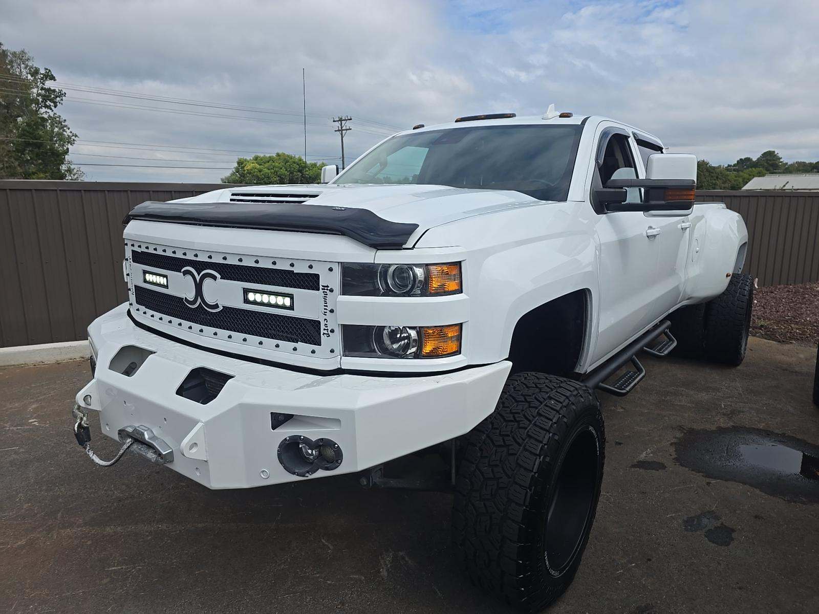 2017 Chevrolet Silverado 3500HD High Country AWD