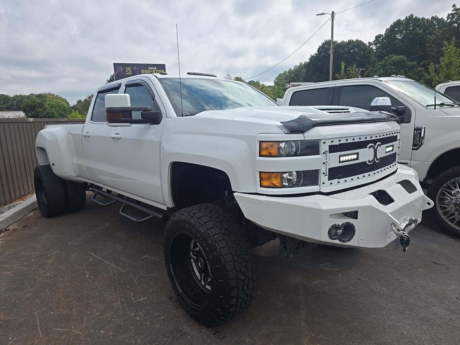 2017 Chevrolet Silverado 3500HD High Country AWD