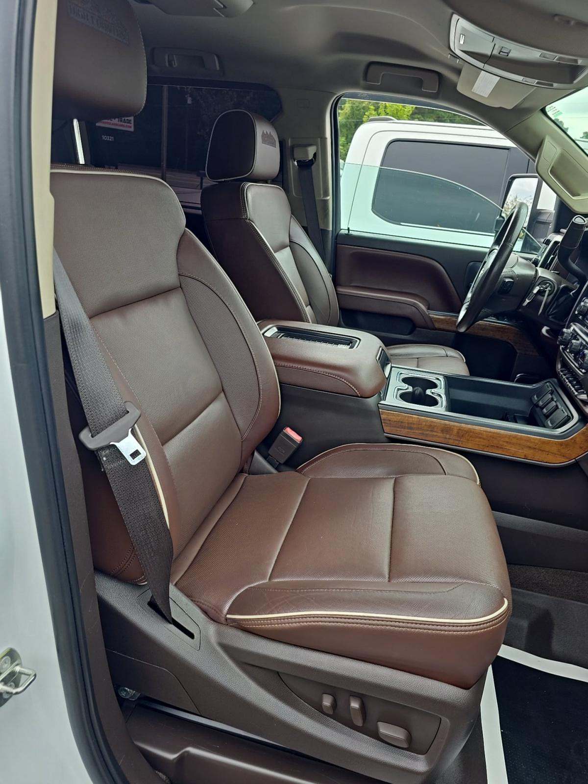 2017 Chevrolet Silverado 3500HD High Country AWD