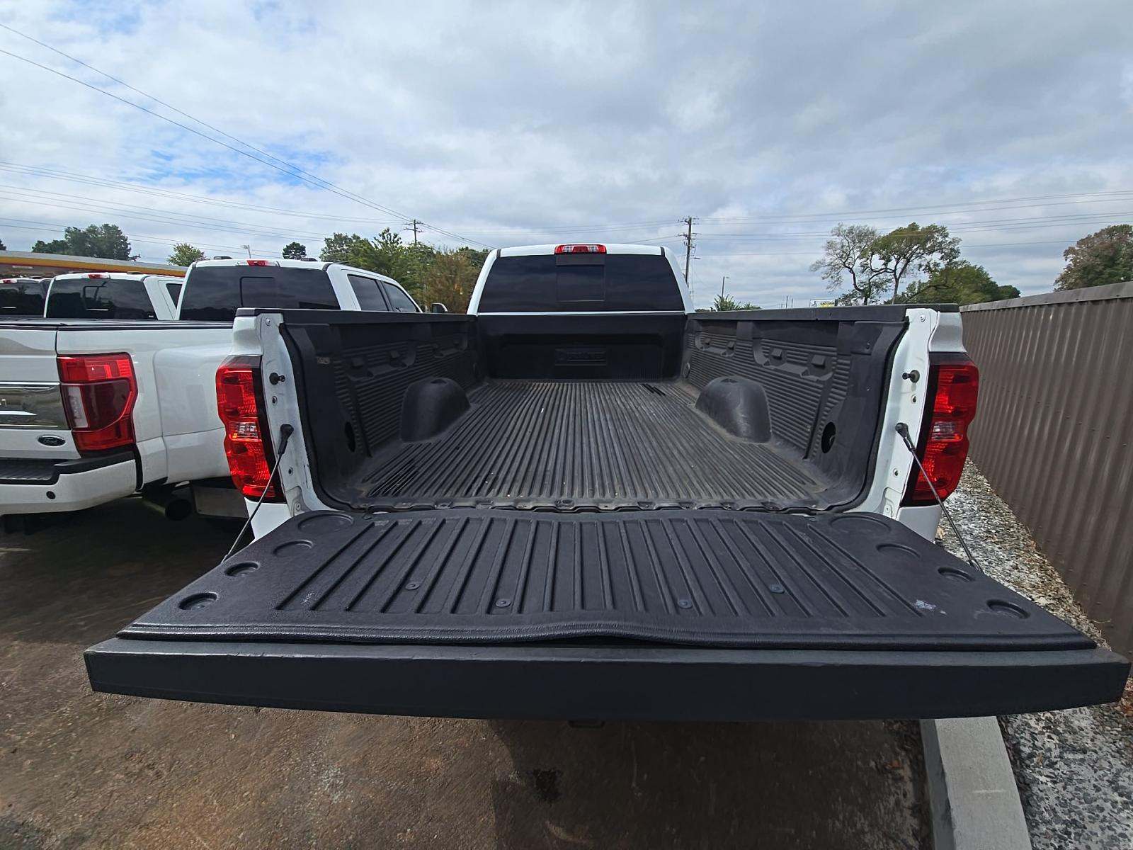 2017 Chevrolet Silverado 3500HD High Country AWD
