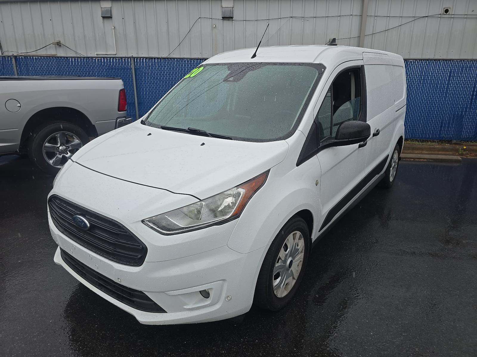 FORD TRANSIT CONNECT - 1