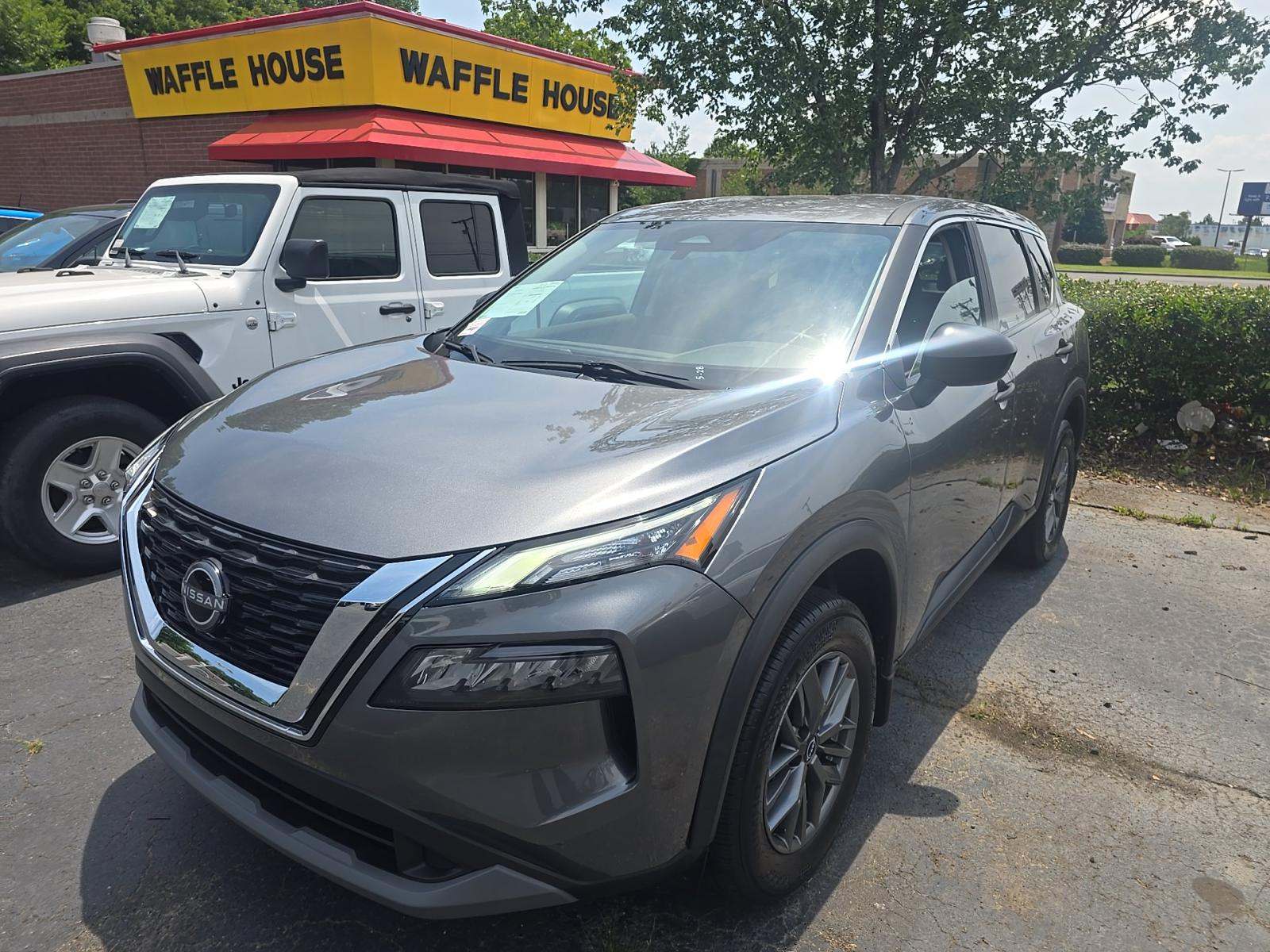 2023 Nissan Rogue S FWD