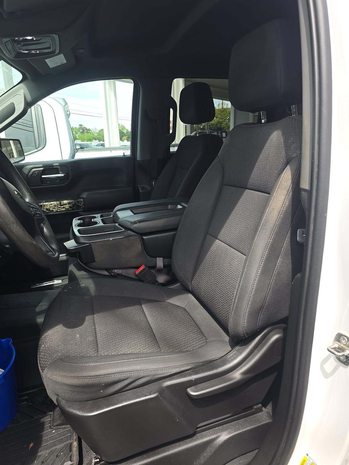 CHEVROLET SILVERADO - 6