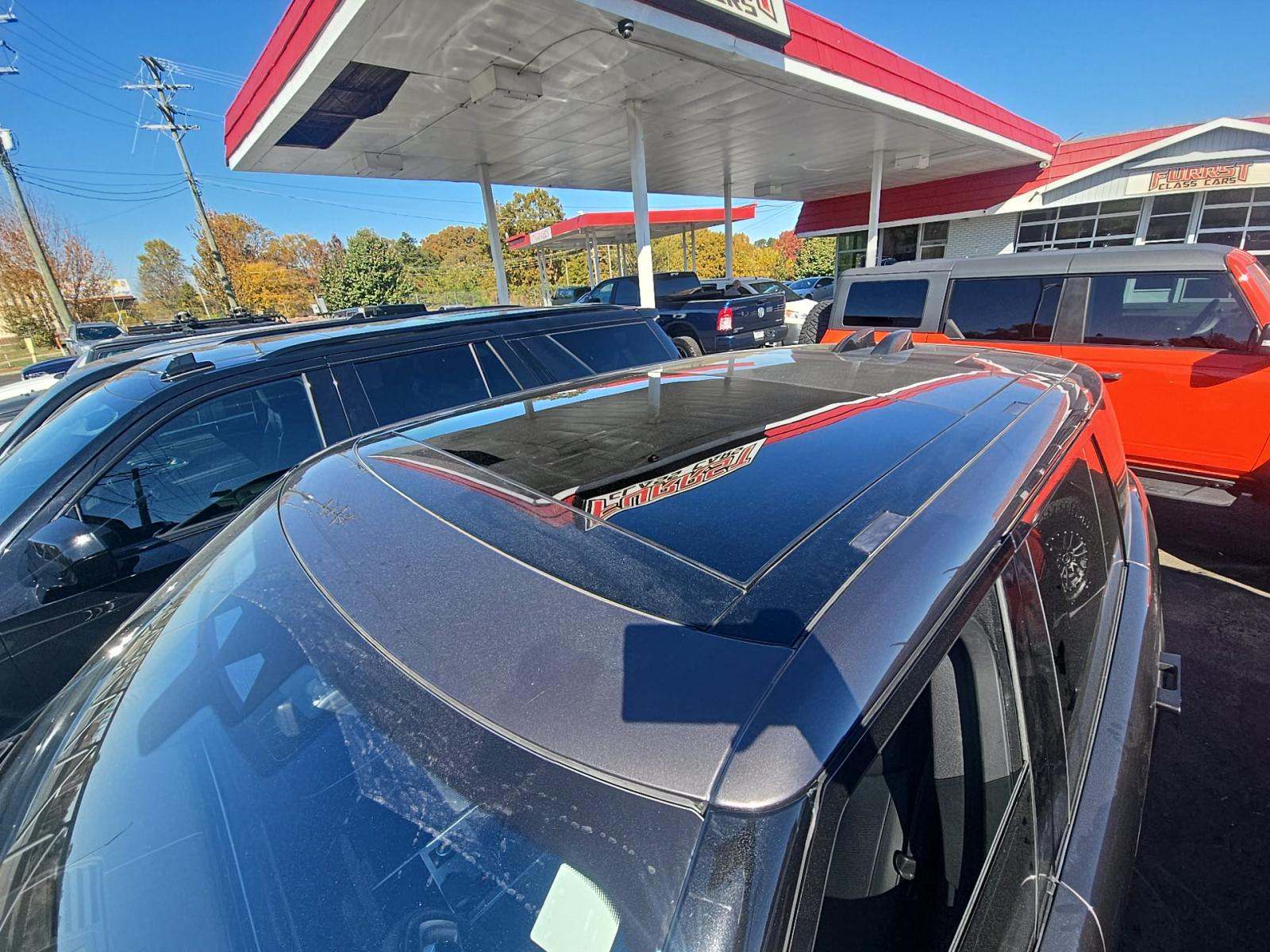 2023 Land Rover Range Rover SE AWD