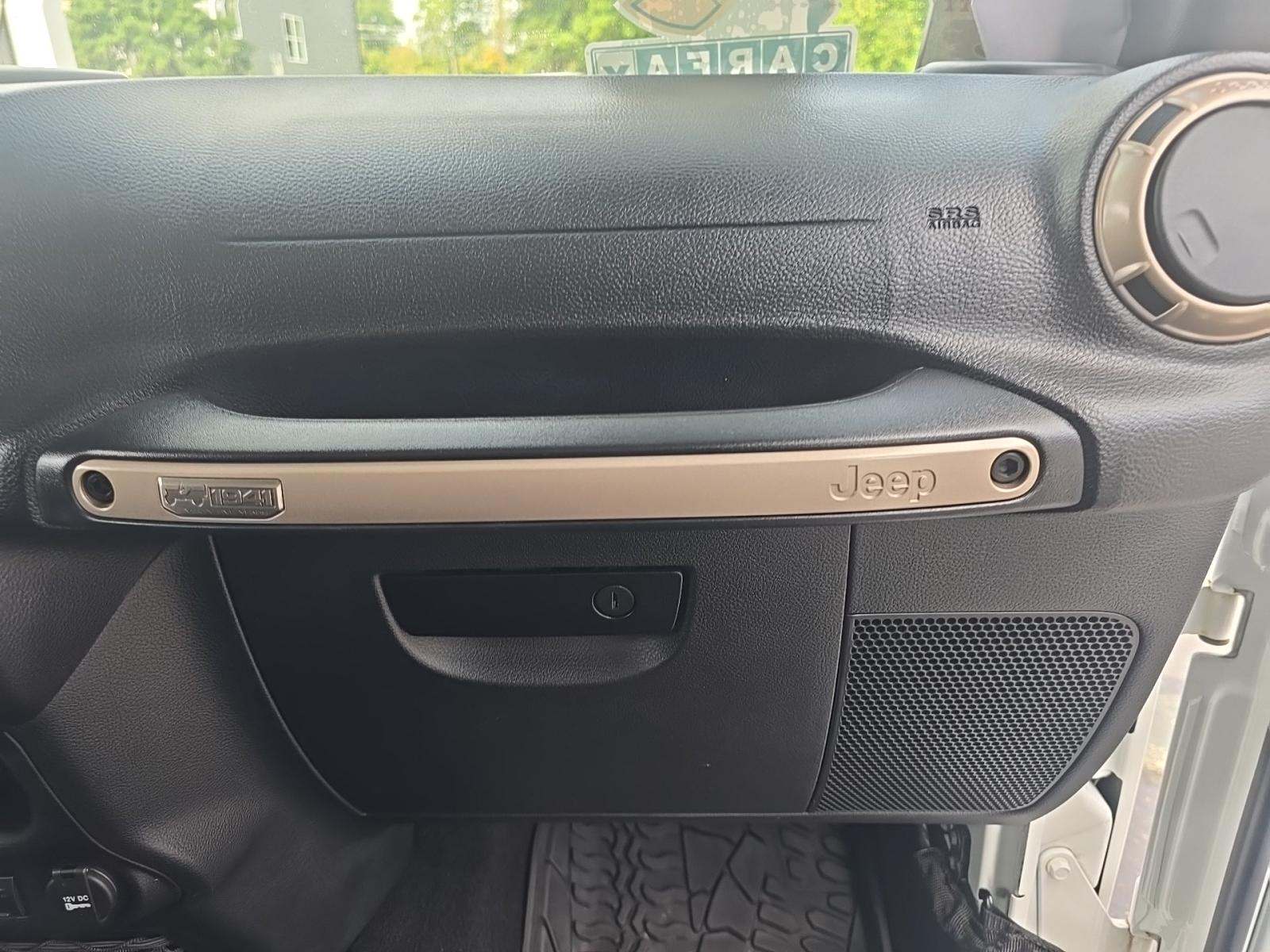 2016 Jeep Wrangler Unlimited Sahara 75th Anniversary Edition AWD