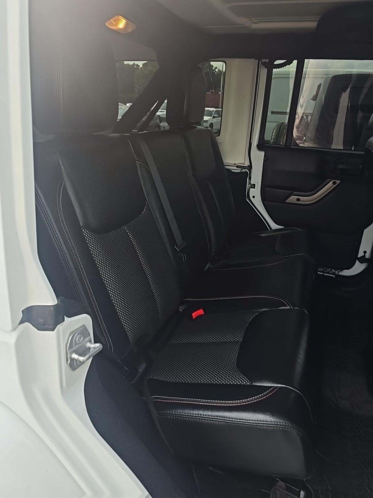 2016 Jeep Wrangler Unlimited Sahara 75th Anniversary Edition AWD