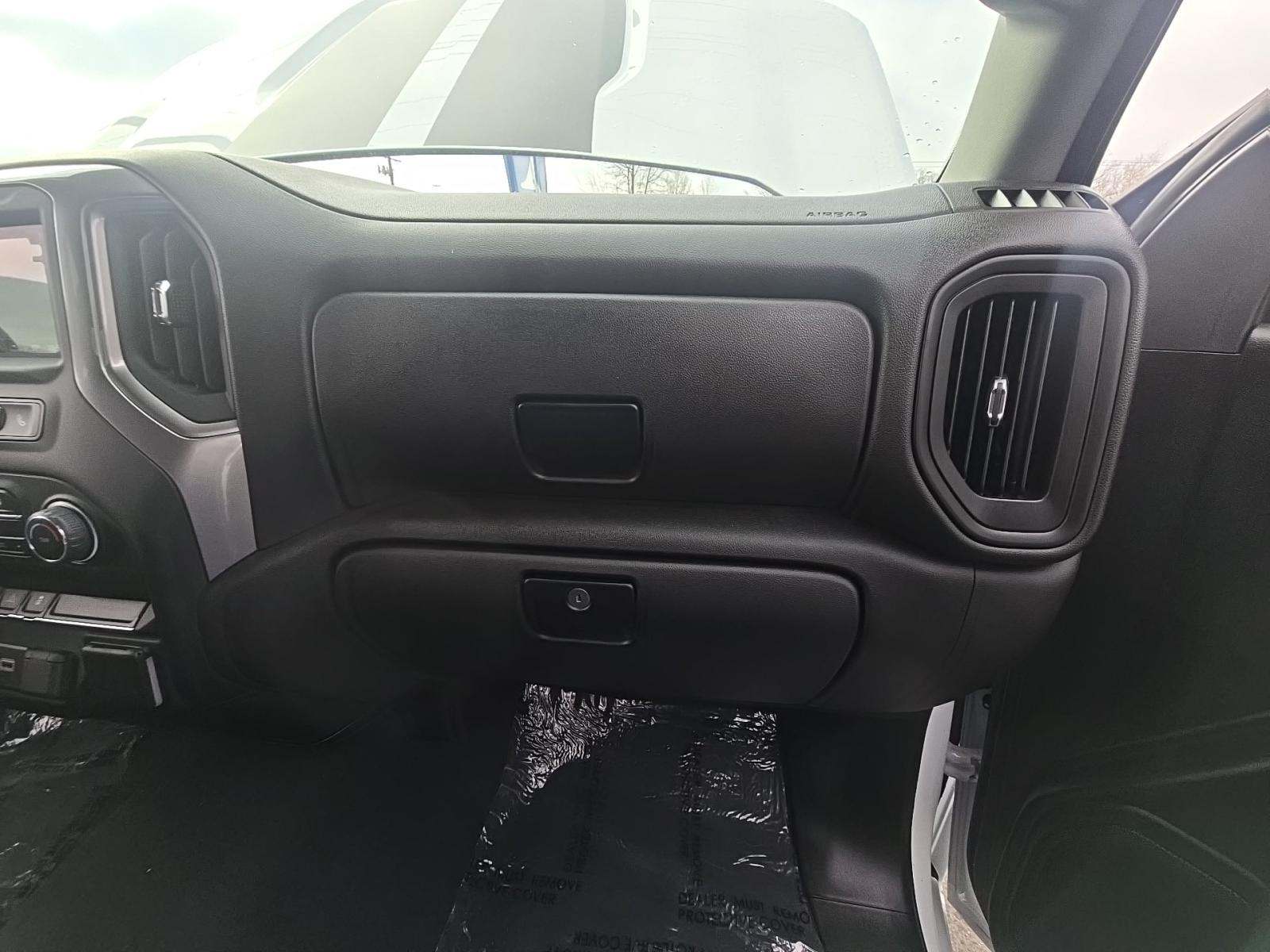 2024 Chevrolet Silverado 1500 Custom AWD