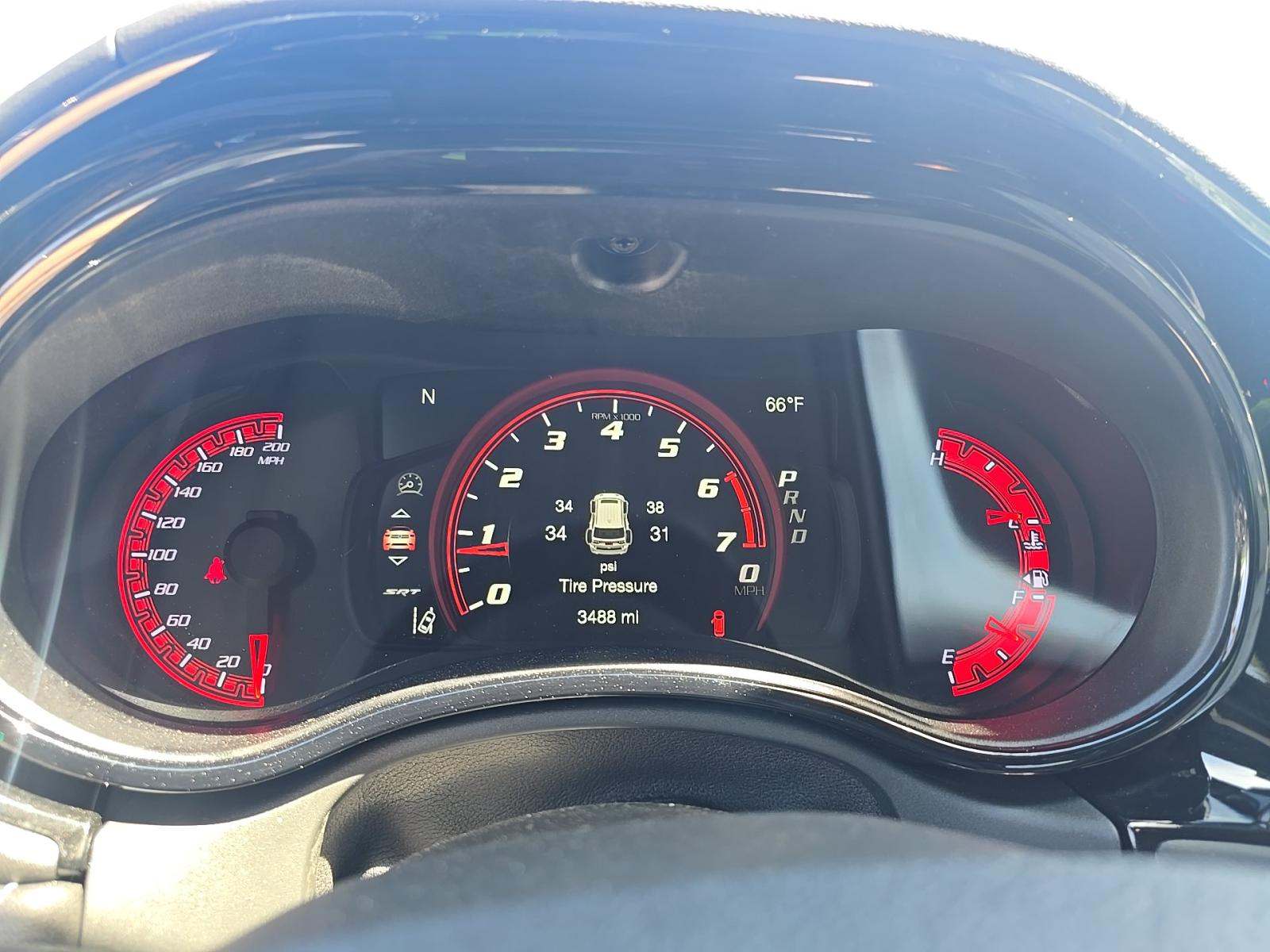 DODGE CHALLENGER - 9