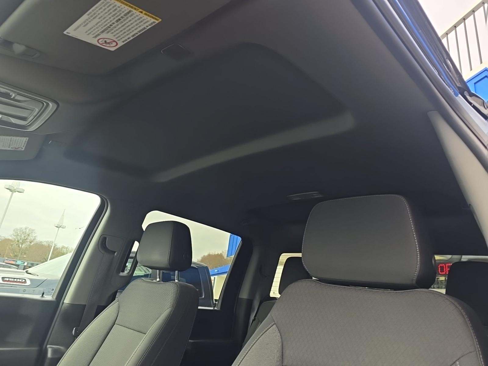 2022 Chevrolet Silverado 2500HD Custom AWD