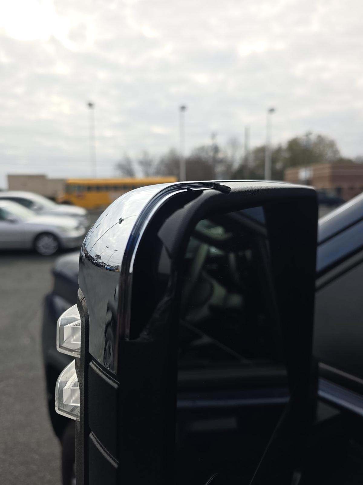 2022 Chevrolet Silverado 2500HD Custom AWD