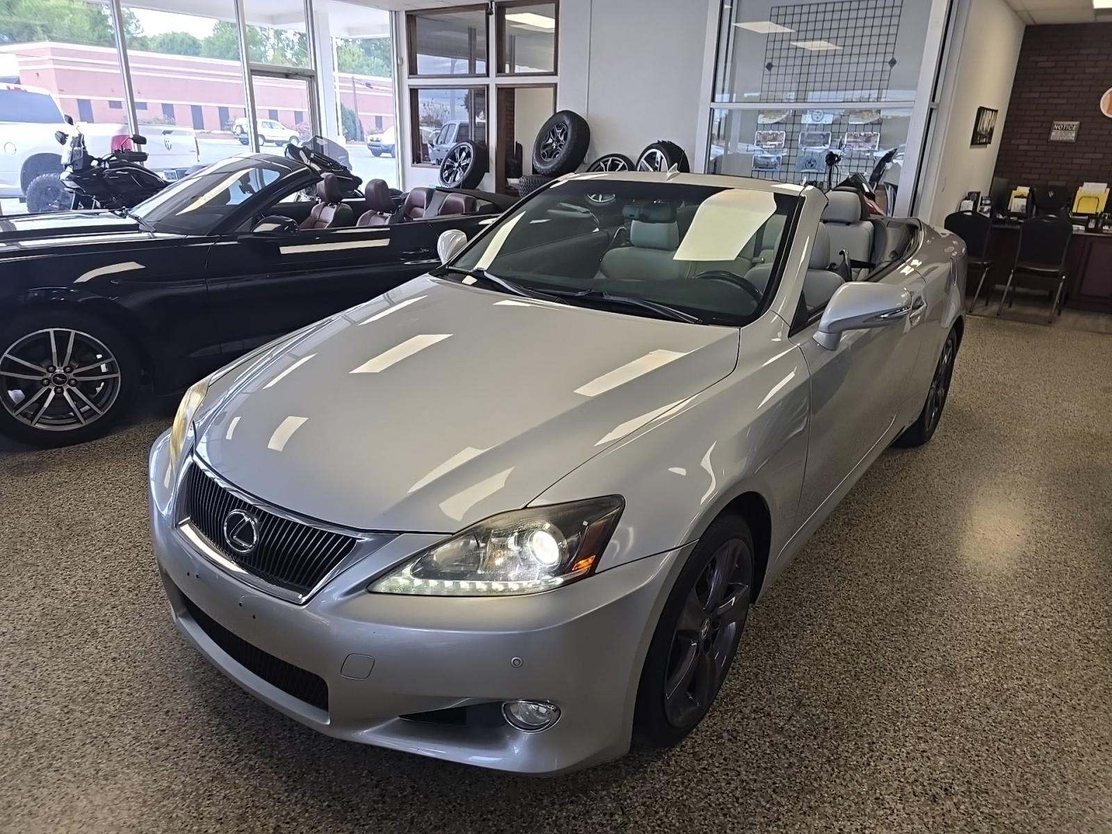 2012 Lexus IS IS 250C RWD