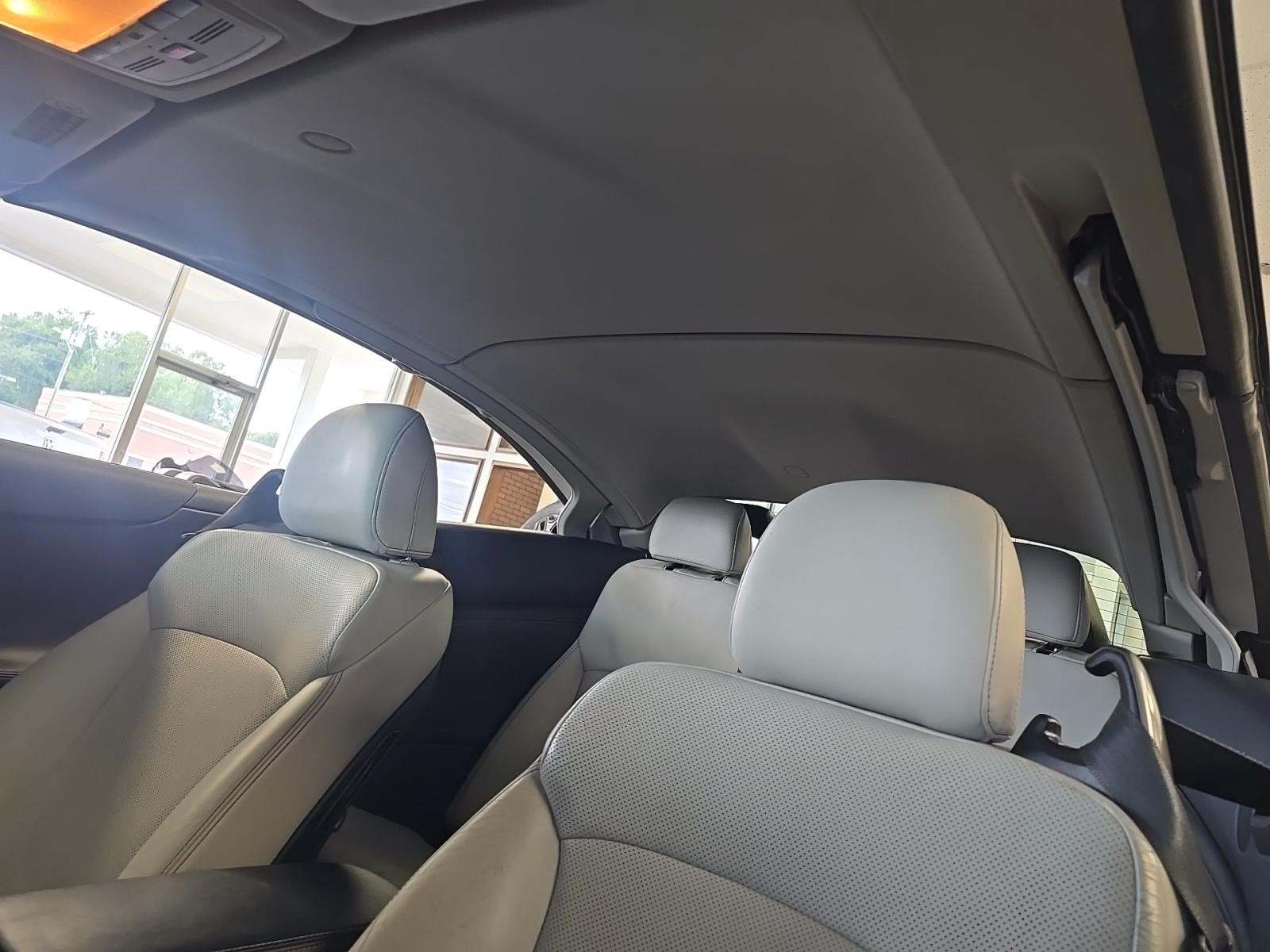 2012 Lexus IS IS 250C RWD