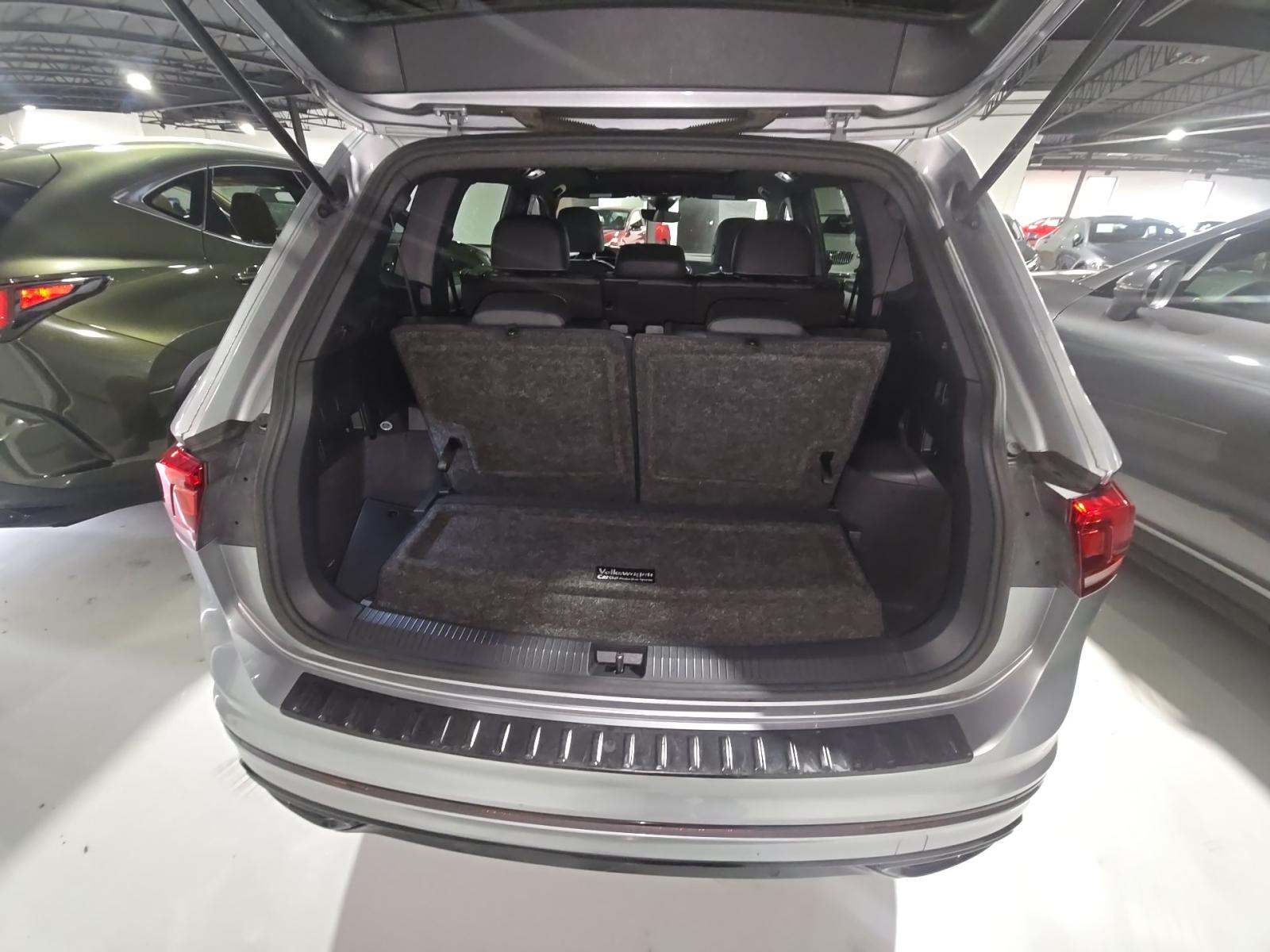 2023 Volkswagen Tiguan 2.0T SE R-Line Black FWD