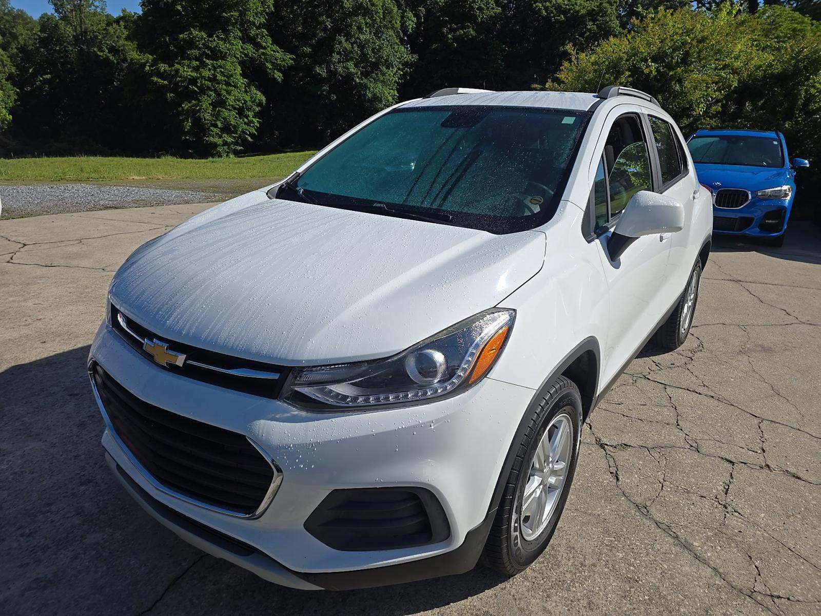 CHEVROLET TRAX - 1