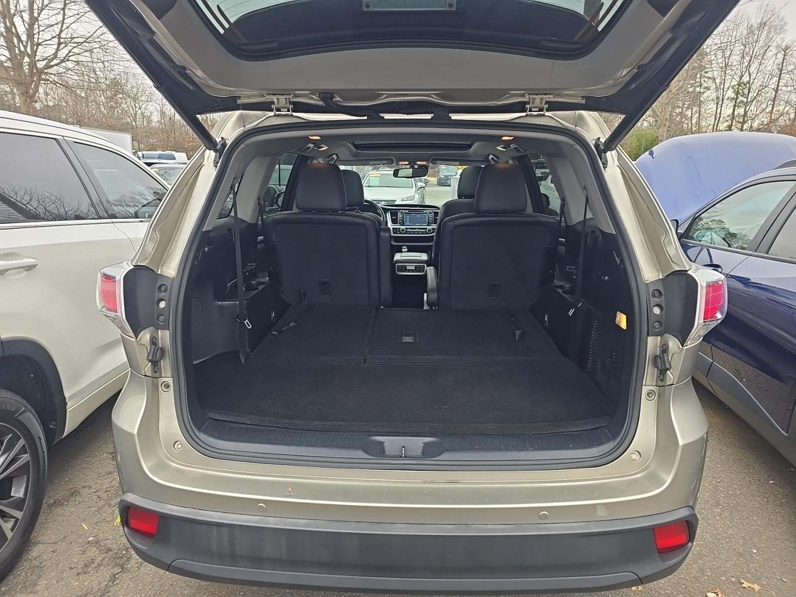 2015 Toyota Highlander Limited Platinum FWD