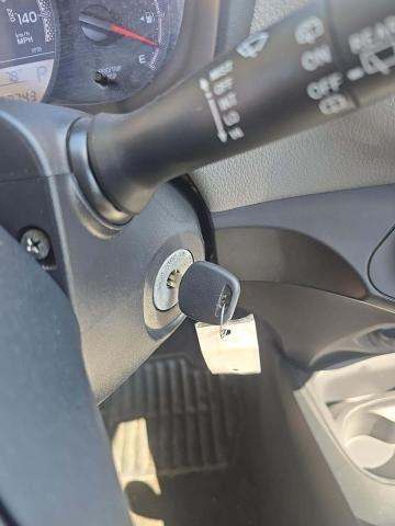 2015 Toyota Yaris L FWD