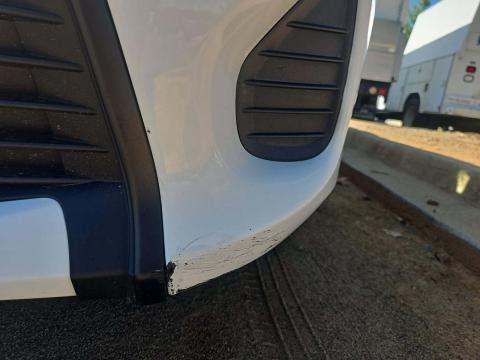 2015 Toyota Yaris L FWD