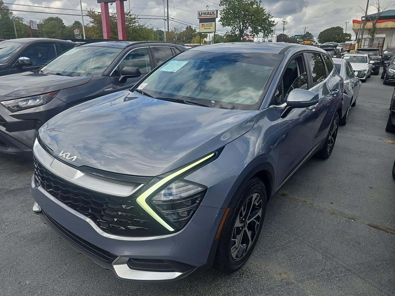 2024 Kia Sportage EX FWD