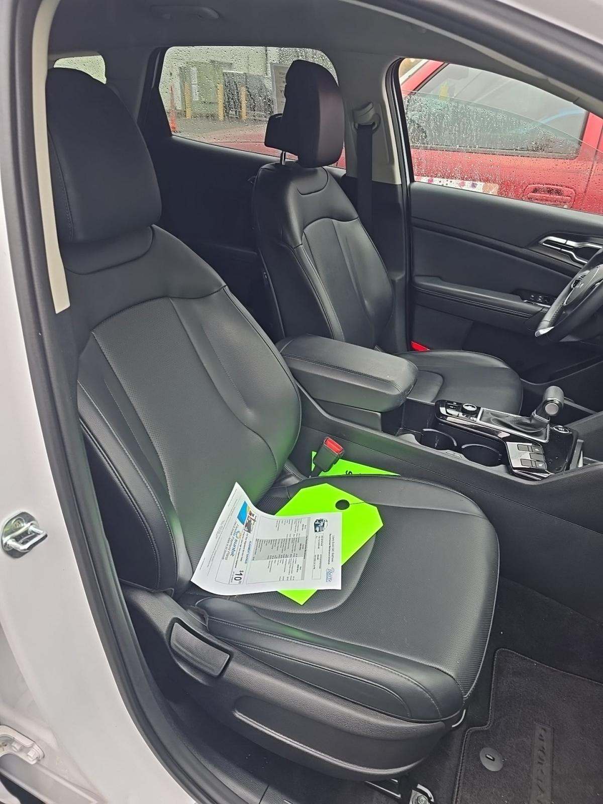 2023 Kia Sportage EX FWD