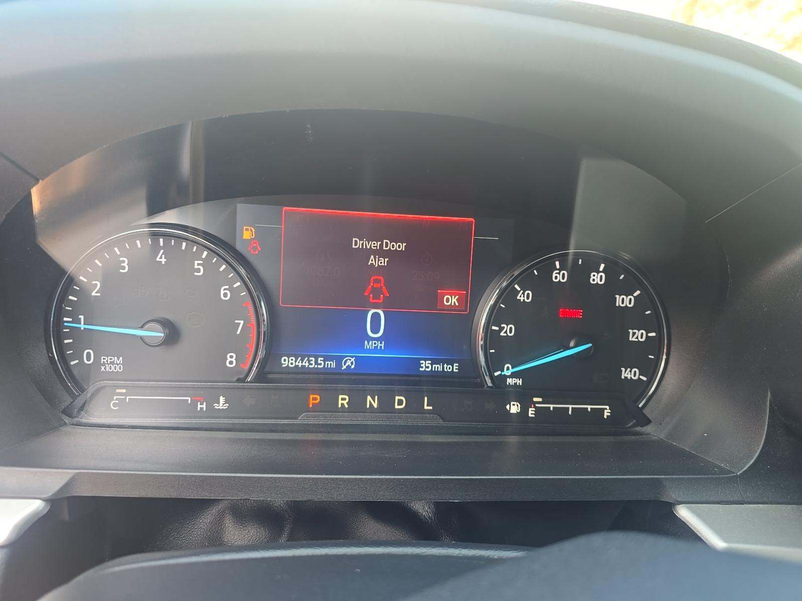 2022 Ford Explorer XLT RWD