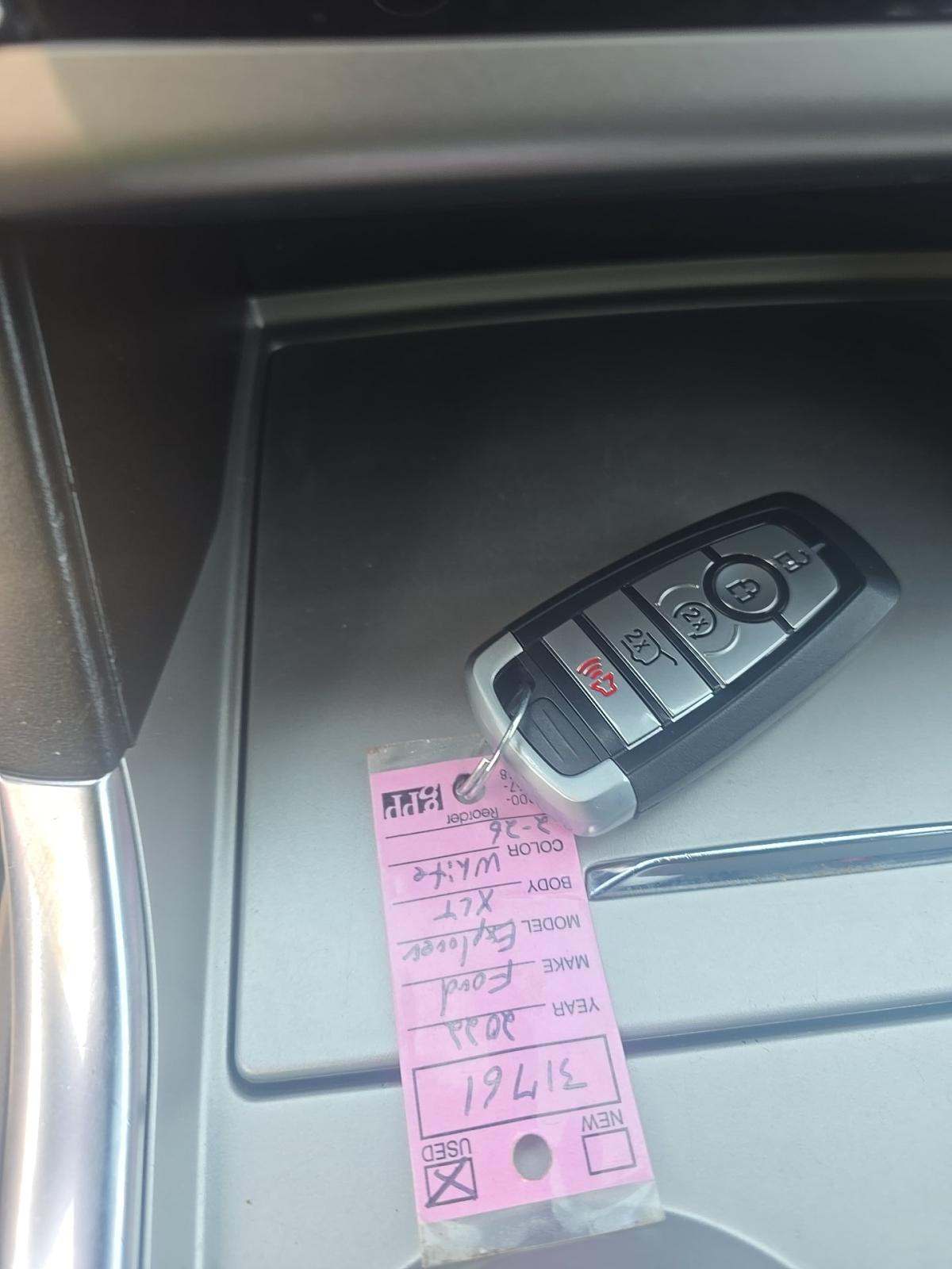 2022 Ford Explorer XLT RWD