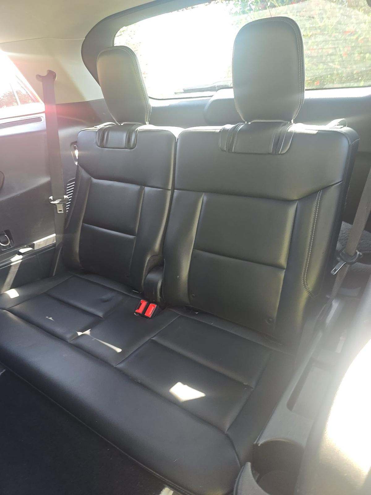 2022 Ford Explorer XLT RWD