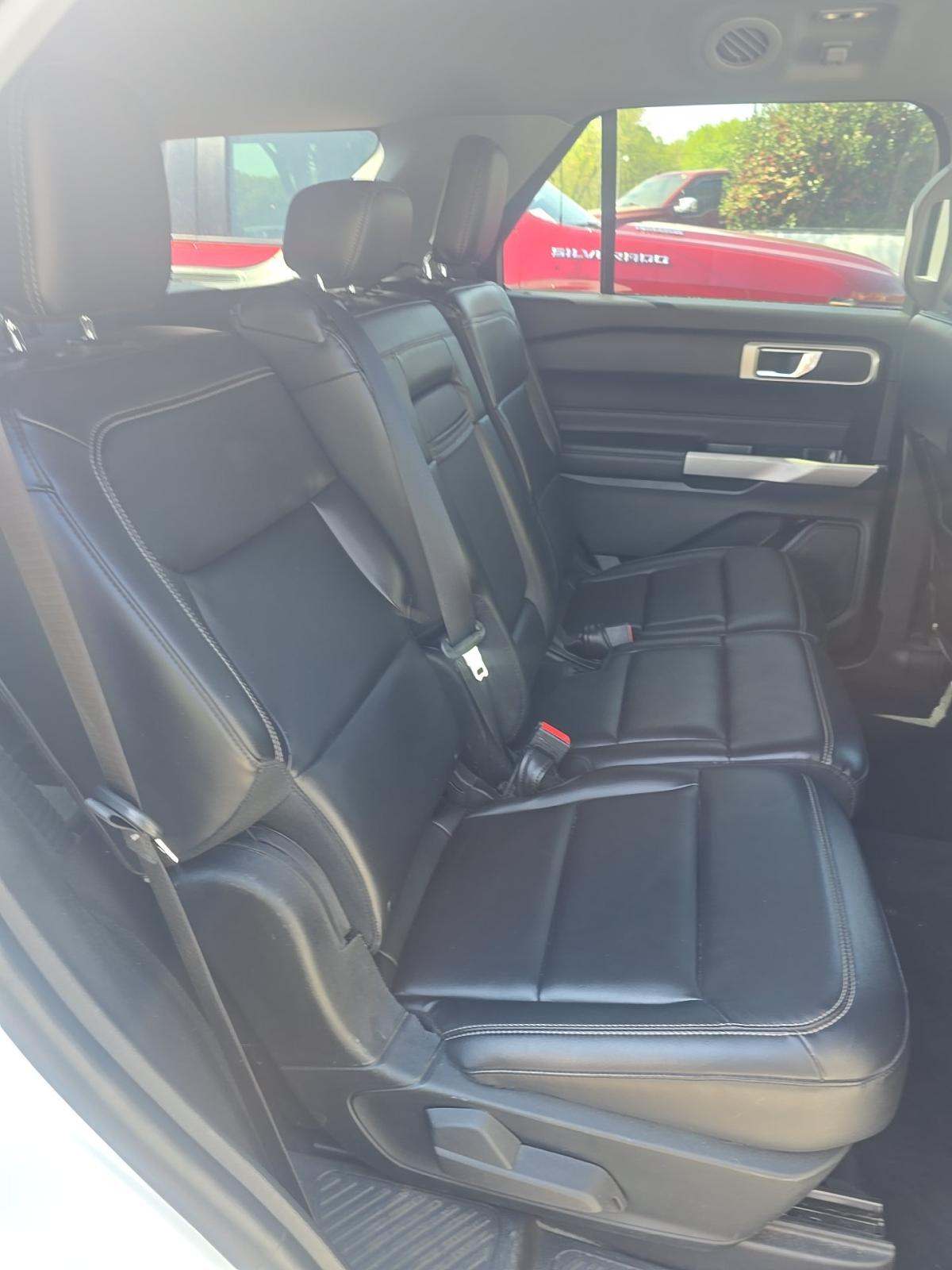 2022 Ford Explorer XLT RWD