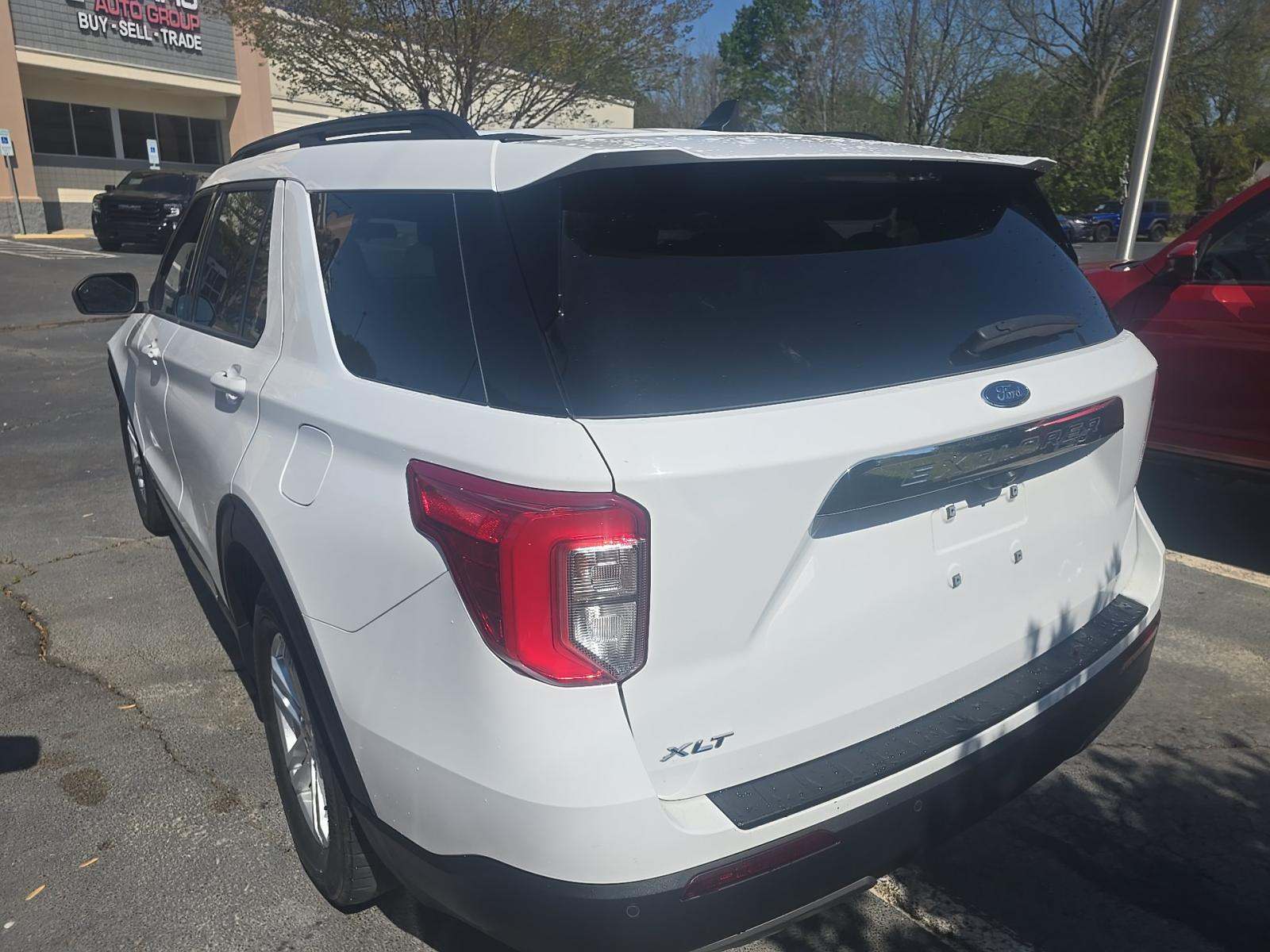 2022 Ford Explorer XLT RWD