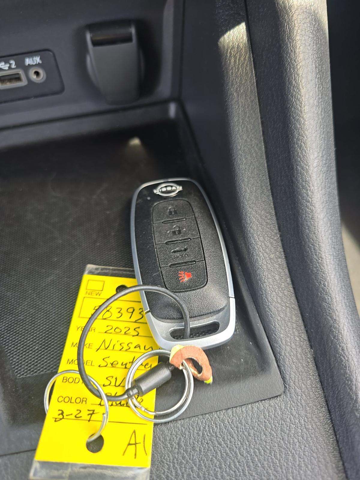 NISSAN SENTRA - 8