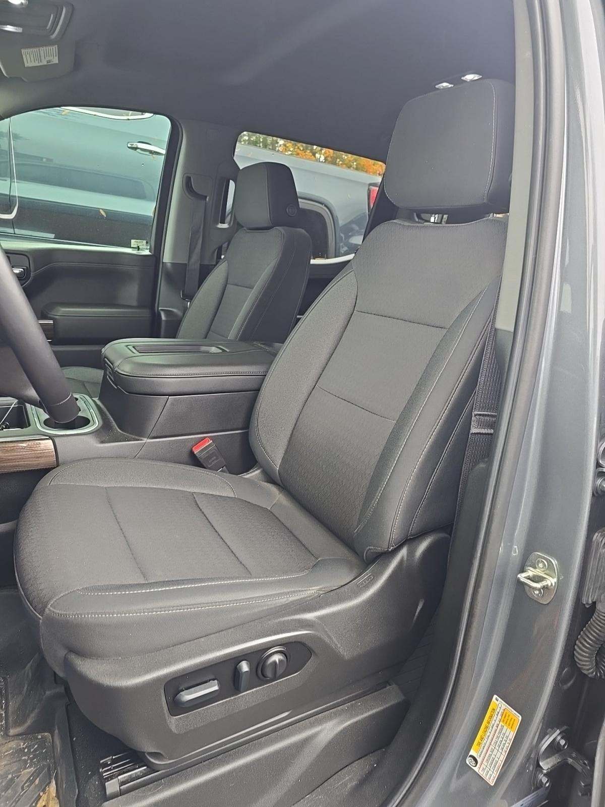 2022 Chevrolet Silverado 1500 RST AWD