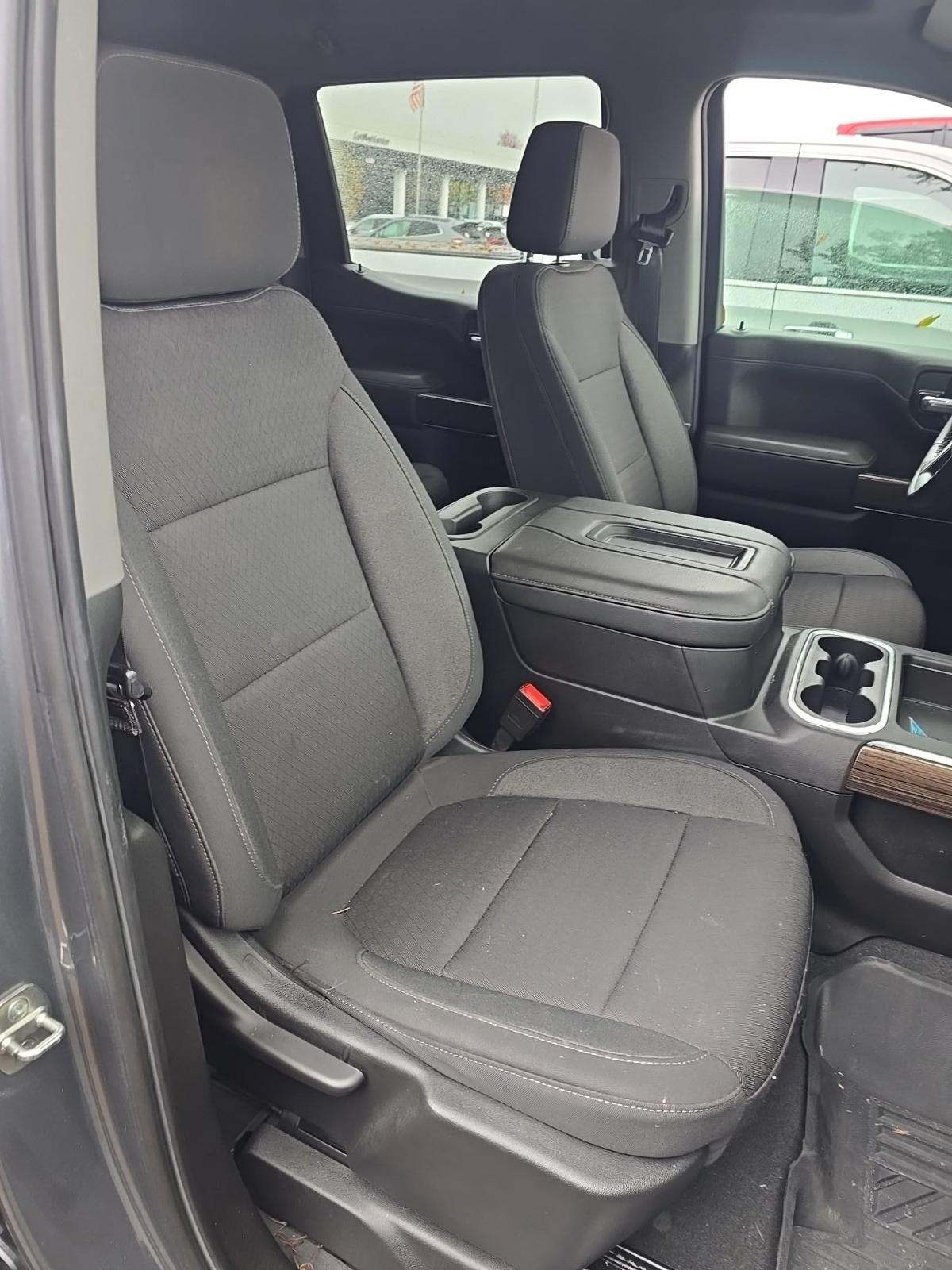 2022 Chevrolet Silverado 1500 RST AWD