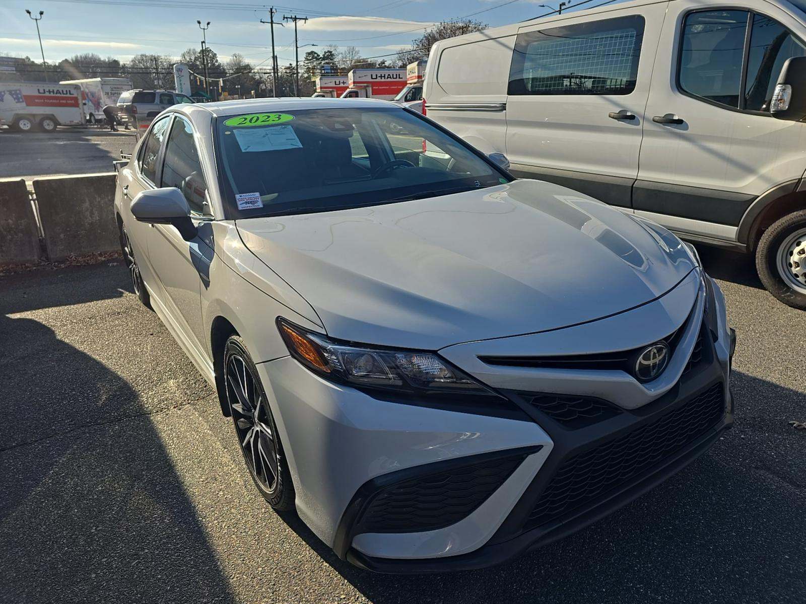 2023 Toyota Camry SE Nightshade FWD