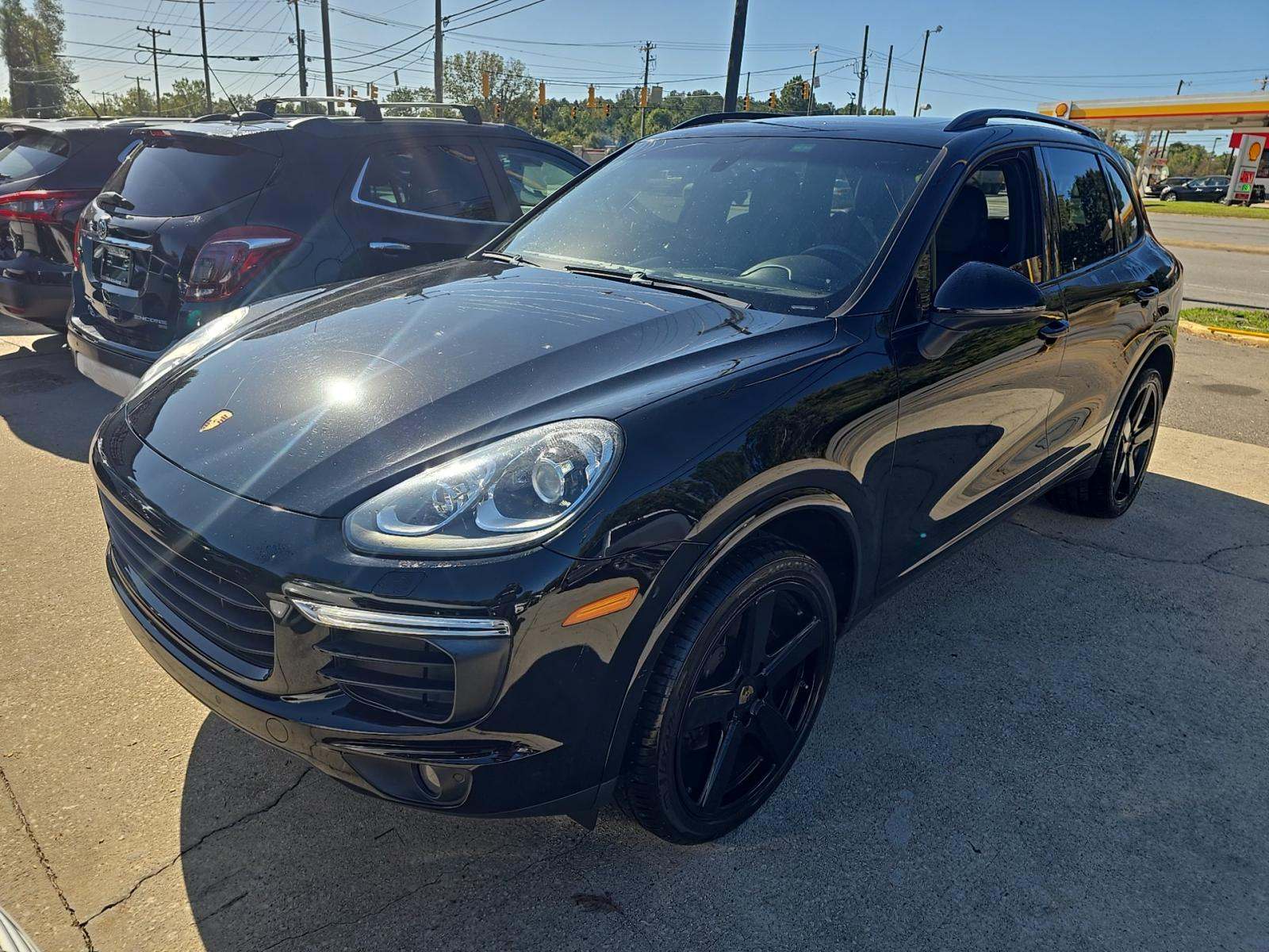 2017 Porsche Cayenne Platinum Edition AWD
