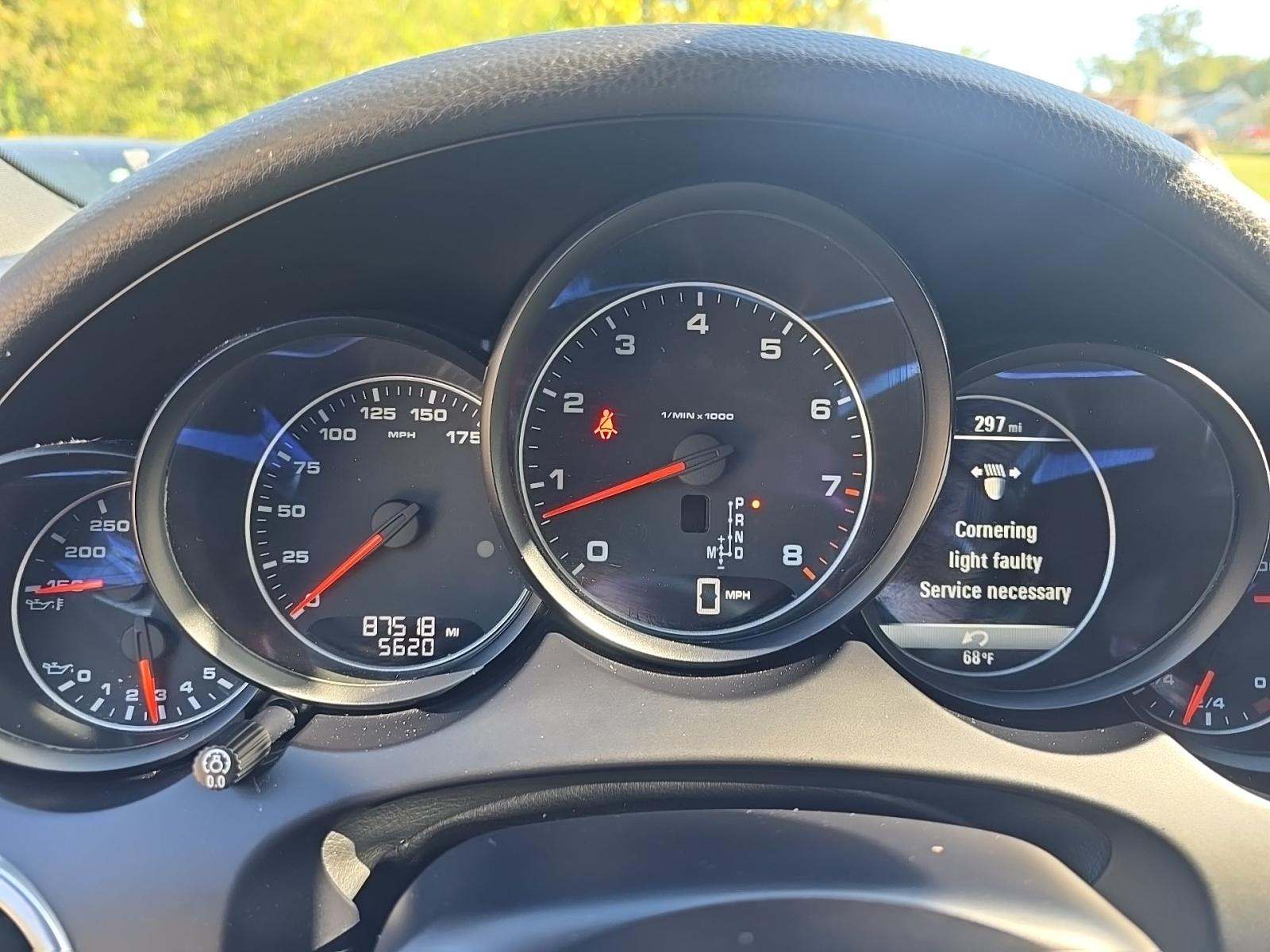 2017 Porsche Cayenne Platinum Edition AWD