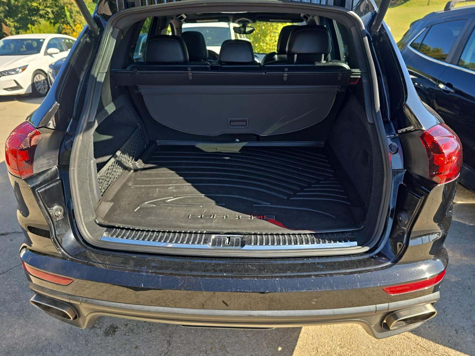 2017 Porsche Cayenne Platinum Edition AWD